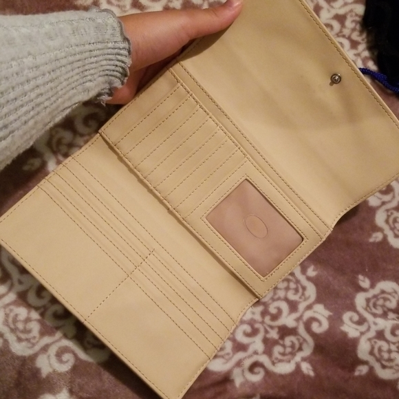 Wallet - Picture 3 of 3